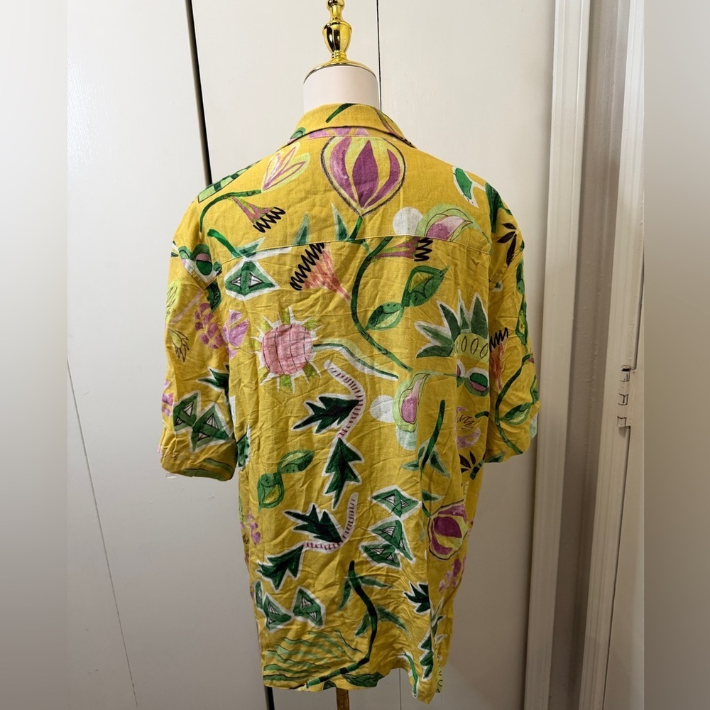 Zara Yellow Floral-Print Short Sleeve Button-Down Shirt - Picture 3 of 7